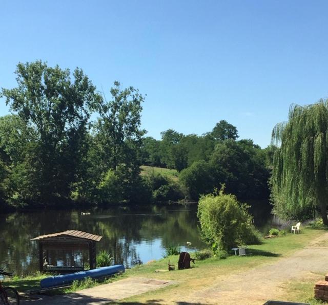 Moon River Chambre D'Hote Saint-Junien Εξωτερικό φωτογραφία